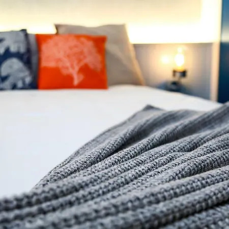 Feel - Ocean View 纳扎雷